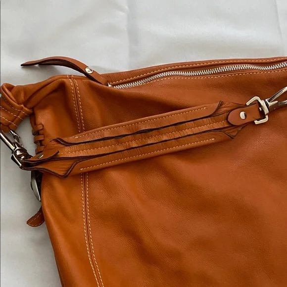 Ted Benson Tan Leather Hobo Bag - Picture 7 of 9